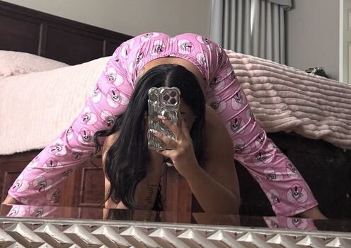 Full leaked Kaylag private photo