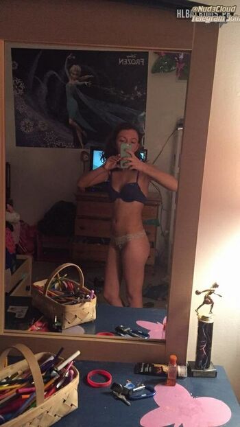 Full leaked Kaylee crewe private photo