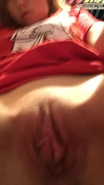 Full leaked Kaylee crewe private photo