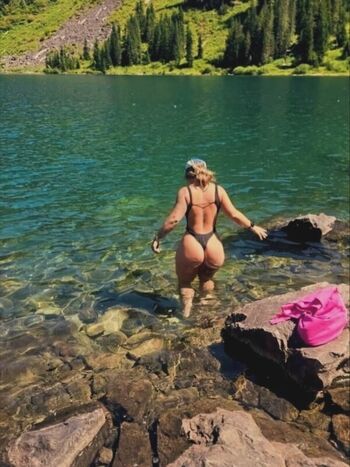 Full leaked Kayleeadair private photo