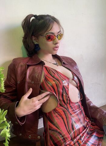 Full leaked Kayleekawaii private photo
