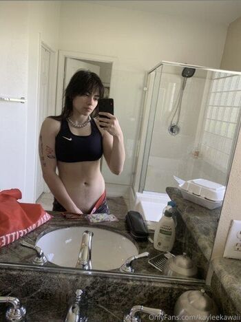 Full leaked Kayleekawaii private photo