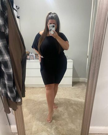 Full leaked Kayleigh skin private photo