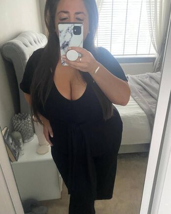 Full leaked Kayleigh skin private photo