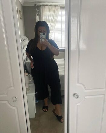 Full leaked Kayleigh skin private photo