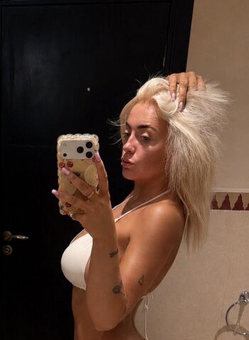 Full leaked Kayleighdeane private photo