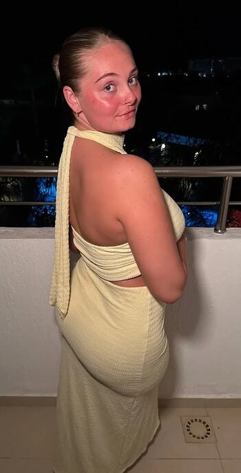 Full leaked Kayley langridge private onlyfans photo