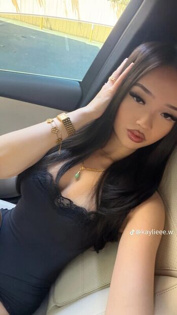 Full leaked Kaylieee w private photo