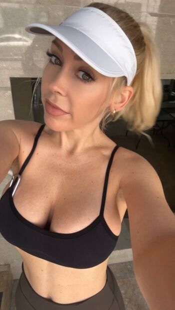 Full leaked Kaytsadventures private onlyfans photo