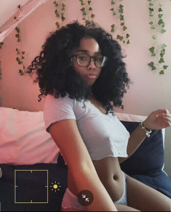 Full leaked Kayyoniii private onlyfans photo