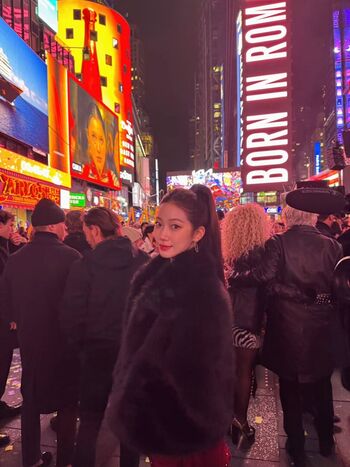 Kazuha Nakamura 中村 一葉