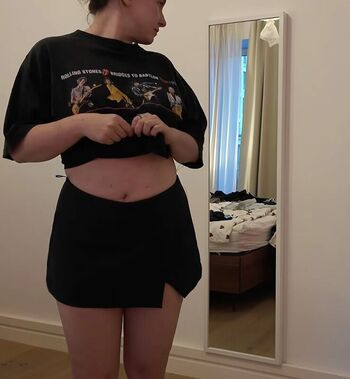 Full leaked Bllowjoyy/ private photo