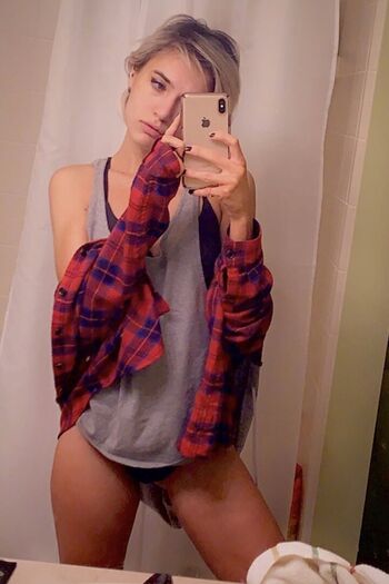 Full leaked Kelii gold private onlyfans photo