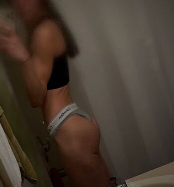 Full leaked Kelii gold private onlyfans photo