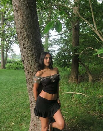 Full leaked Kelliexny private photo