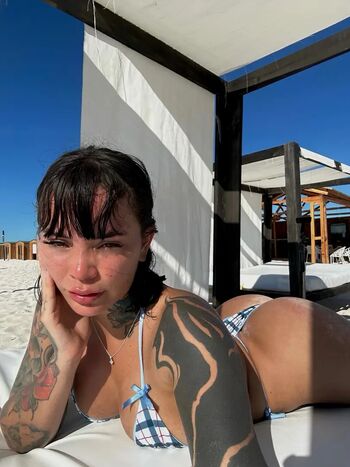 Full leaked Kelly arias private photo