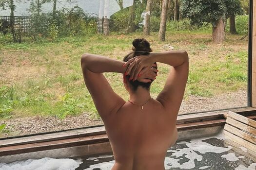 Full leaked Kelly brook private photo
