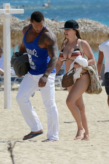Kelly Brook