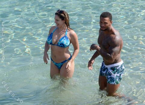Full leaked Kelly brook page private photo