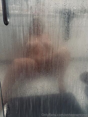 Full leaked Kelly haygarth private photo