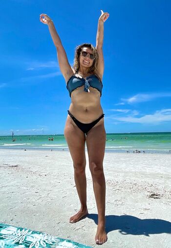 Full leaked Kelly hays private photo