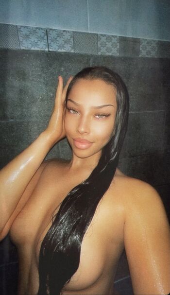 Full leaked Kelly lewis private photo