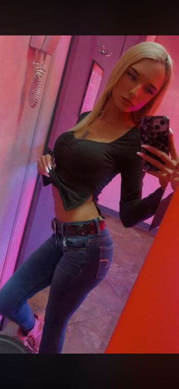 Full leaked Kelly lyn private onlyfans photo