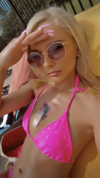 Full leaked Kelly lyn private photo