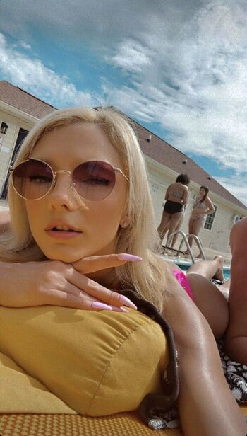 Full leaked Kelly lyn private photo