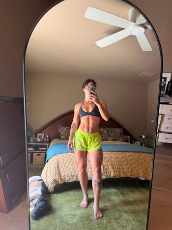 Full leaked Kelly matthews private photo