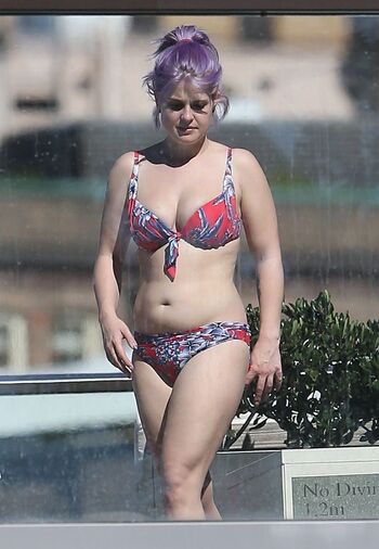 Full leaked Kelly osbourne private photo