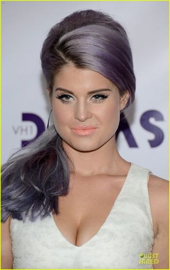Full leaked Kelly osbourne private photo