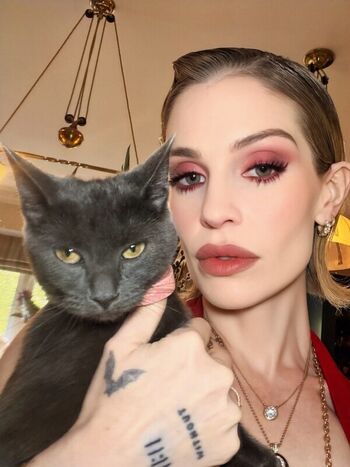 Full leaked Kelly osbourne private photo
