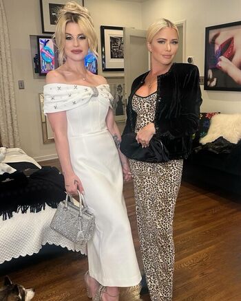 Full leaked Kelly osbourne private photo