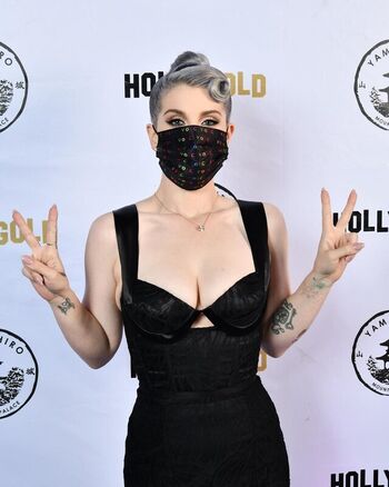 Full leaked Kelly osbourne private photo