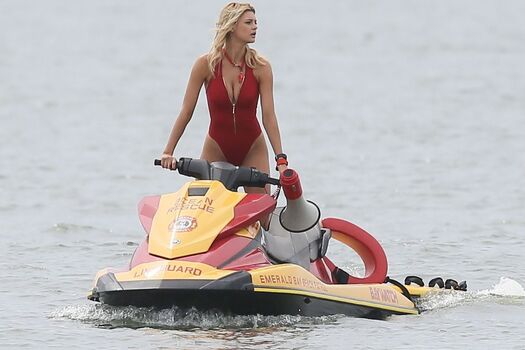 Full leaked Kelly rohrbach private photo