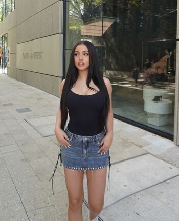 Full leaked Kelly rojas page private photo