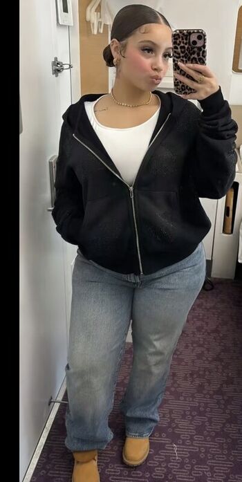Full leaked Kellyyxoxo private photo