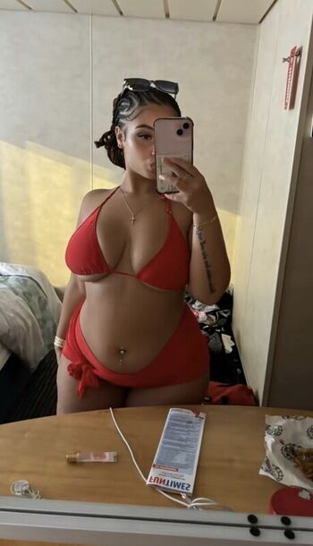 Full leaked Kellyyxoxo private photo