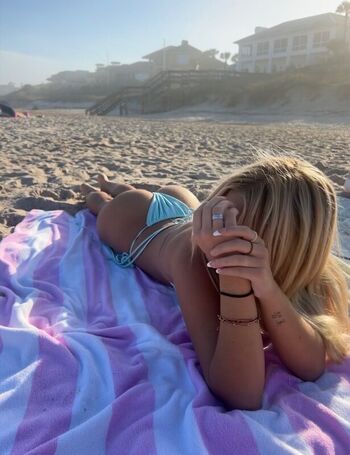 Full leaked Kelsey lospitalier page private photo