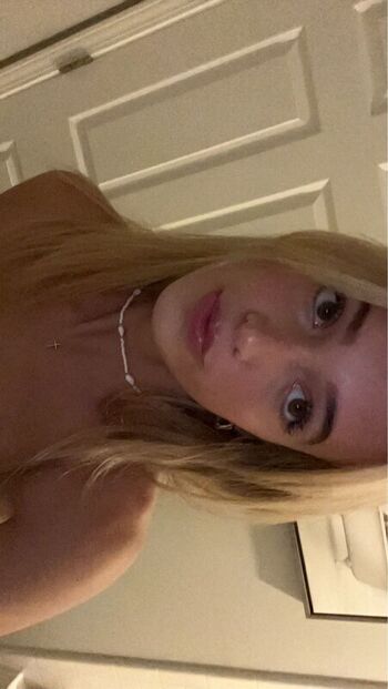 Kelsey.yessian