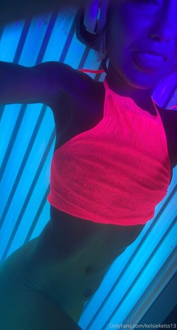 Full leaked Kelsiekelss private photo