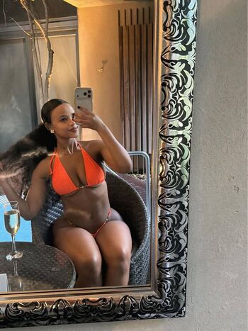 Full leaked Kemoratile koopman private onlyfans photo