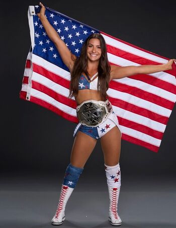 Full leaked Kendal grey private photo
