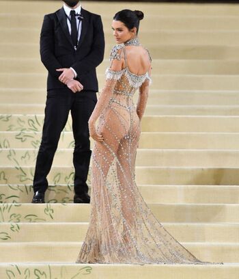 Full leaked Kendall jenner private photo