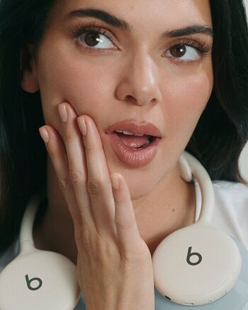 Full leaked Kendall jenner private photo