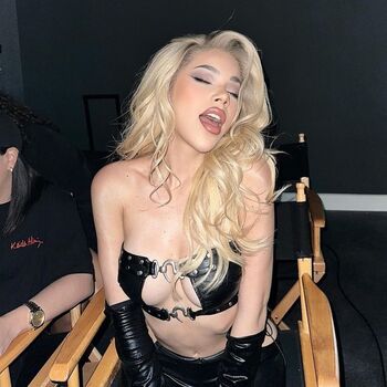 Full leaked Kenia os page private onlyfans photo