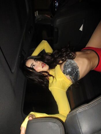 Full leaked Kenia os page private photo
