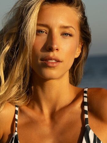 Full leaked Kenzi hope private photo