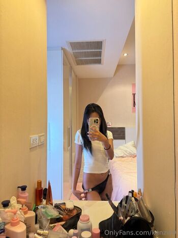Full leaked Kenzi private photo